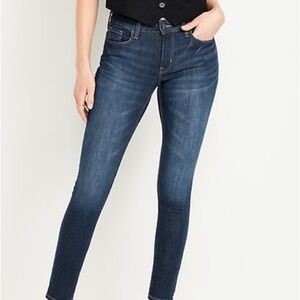 Old Navy Mid-Rise Rockstar Super-Skinny Jeans Dark Wash 10